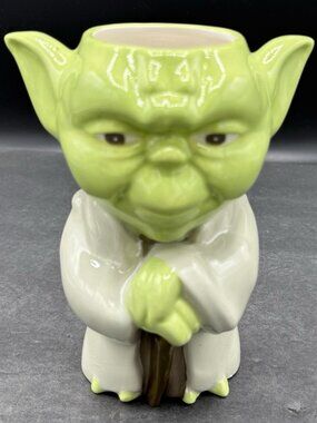 Star Wars Galerie Yoda Goblet Ceramic Mug Cup Planter Lucasfilm